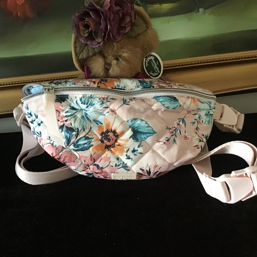NWT Vera Bradley FRID quilted Belt Bag Crossbody bag Peach Blossom Bouquet B